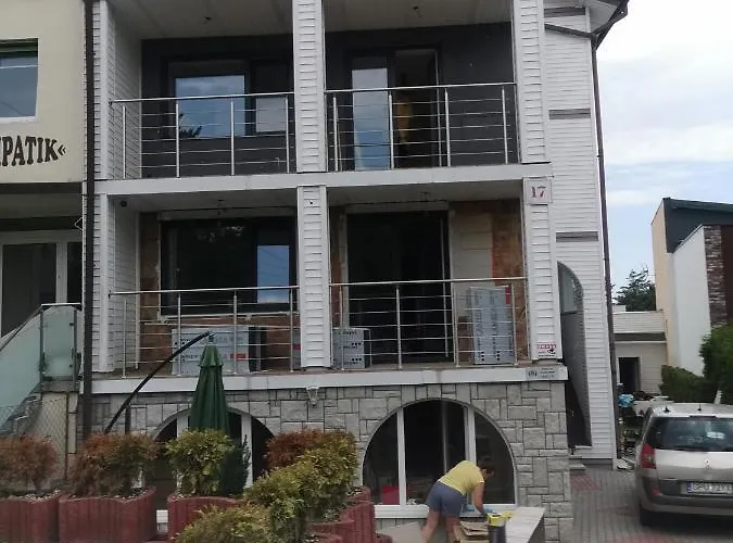 Kosmyk منزل للإقامة Jastrzębia Góra