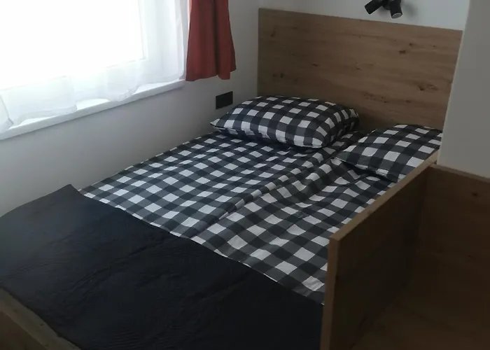 Kosmyk Δωμάτια σε οικογενειακή κατοικία *