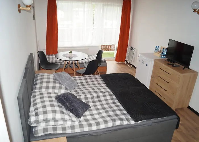 Kosmyk Δωμάτια σε οικογενειακή κατοικία Jastrzębia Góra